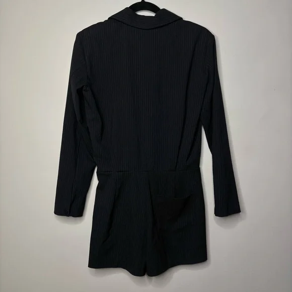 Zara Black Pinstriped Short Jumpsuit Romper Business Casual - Picture 6 of 7